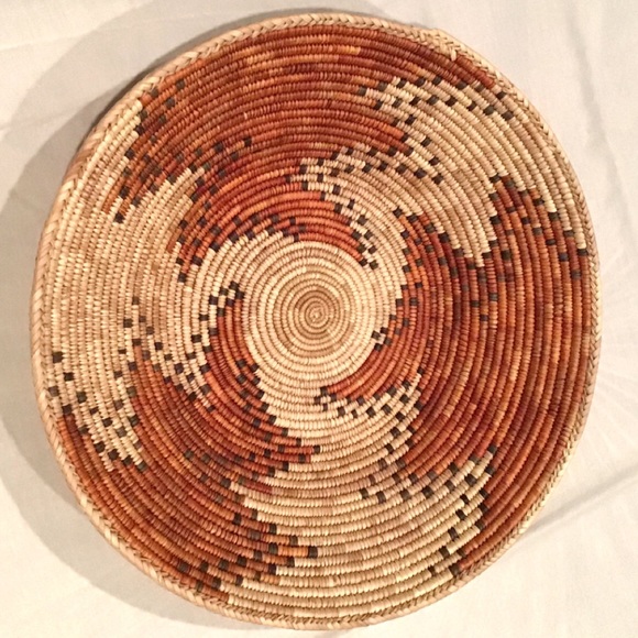 Other - VINTAGE X-LARGE BOHO HAND COILED WOVEN BASKET